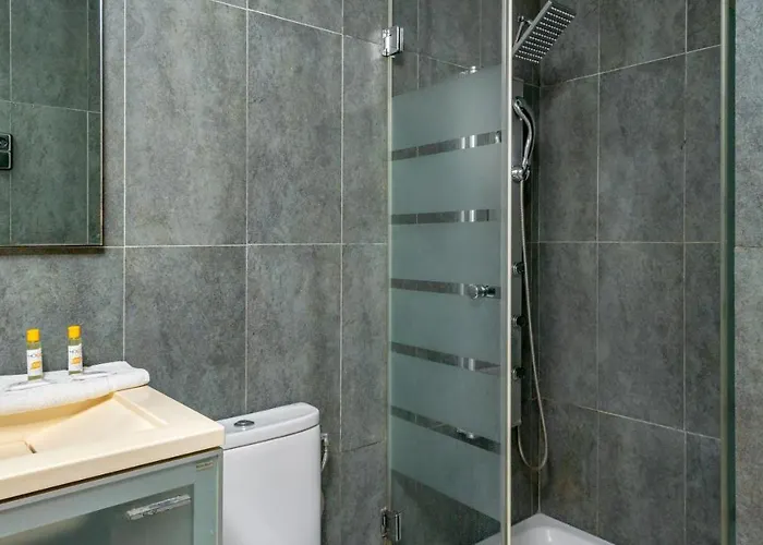 Apartment With Pool By Costarentals - Ref 194 *