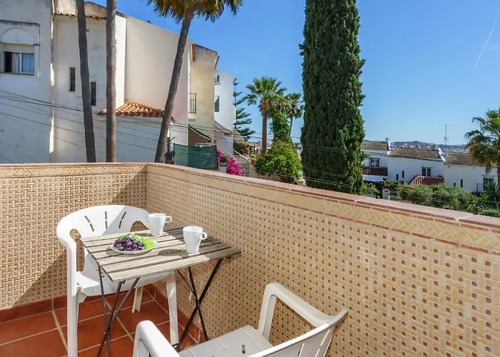 Apartment With Pool By Costarentals - Ref 194 *