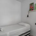 With Pool By Costarentals - Ref 194 Апартаменти *