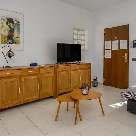 Apartament With Pool By Costarentals - Ref 194