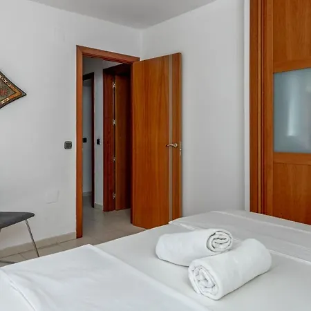 Apartament With Pool By Costarentals - Ref 194 *